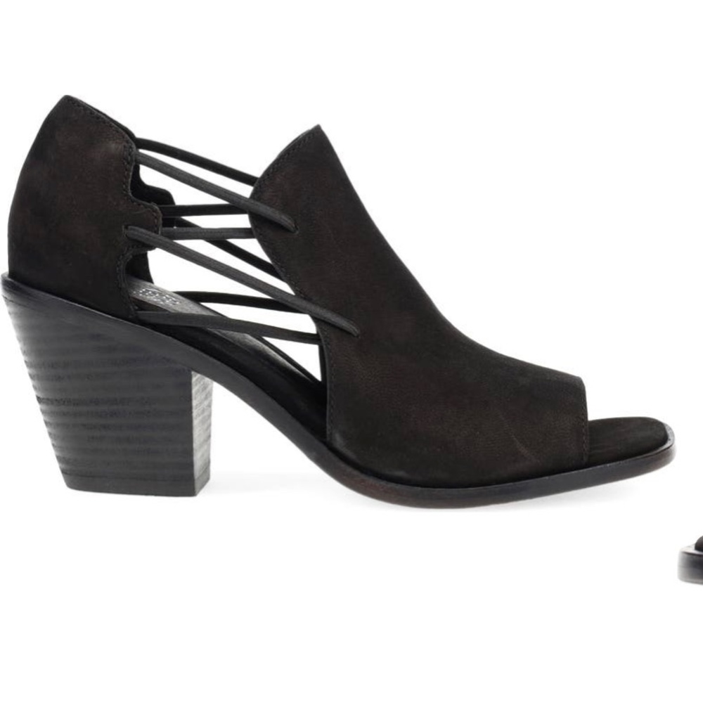 Eileen fisher Alfie cut out bootie